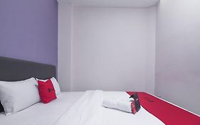 Reddoorz Near Itc Mangga Dua